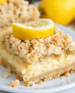 Creamy Lemon Crumb Bars