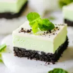 Oreo Mint Cheesecake Bars