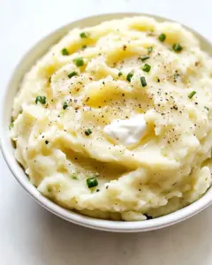 Mashed Potatoes with Sour Cream